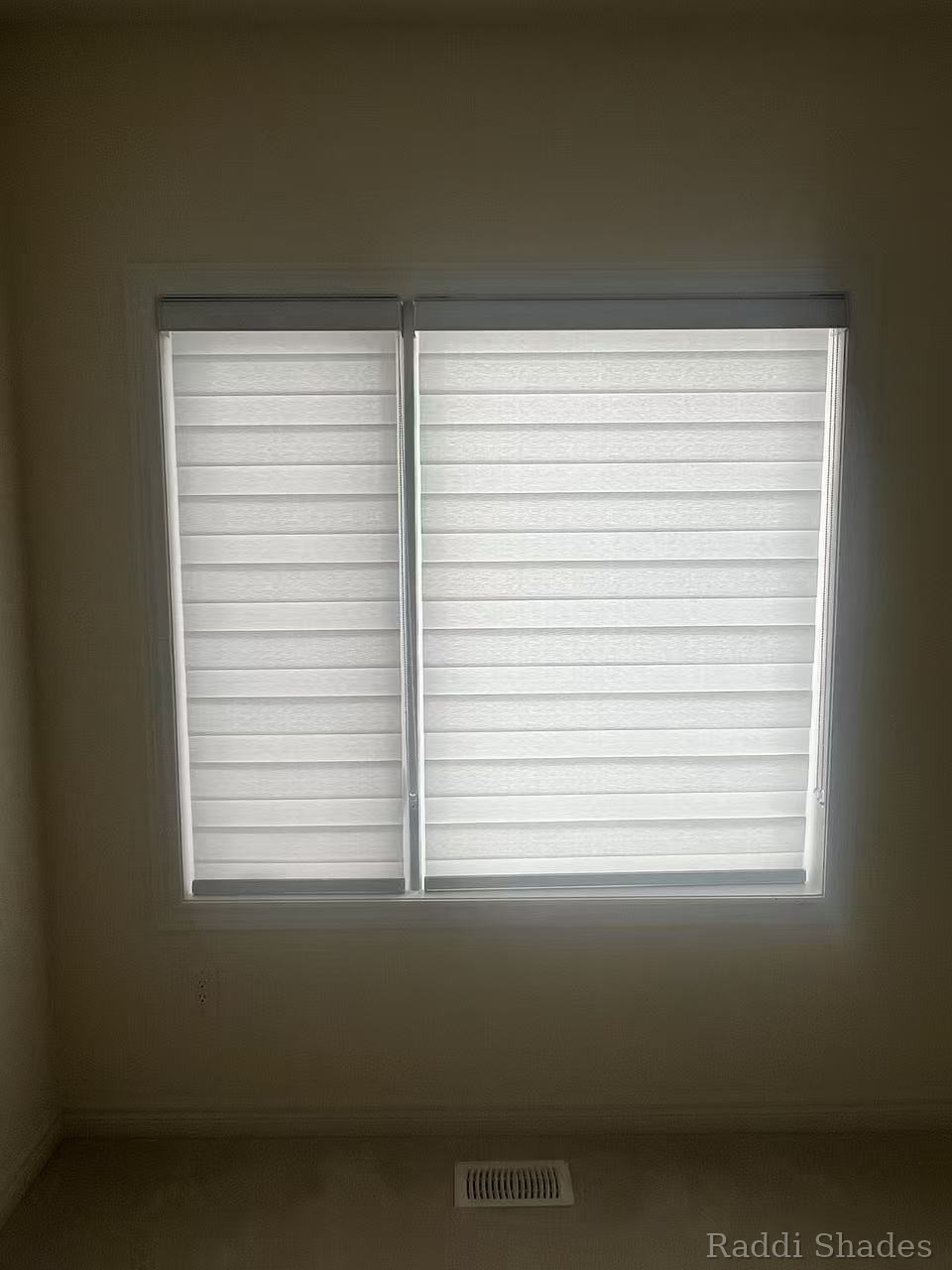 Raddi Shades residential installation, photo 9